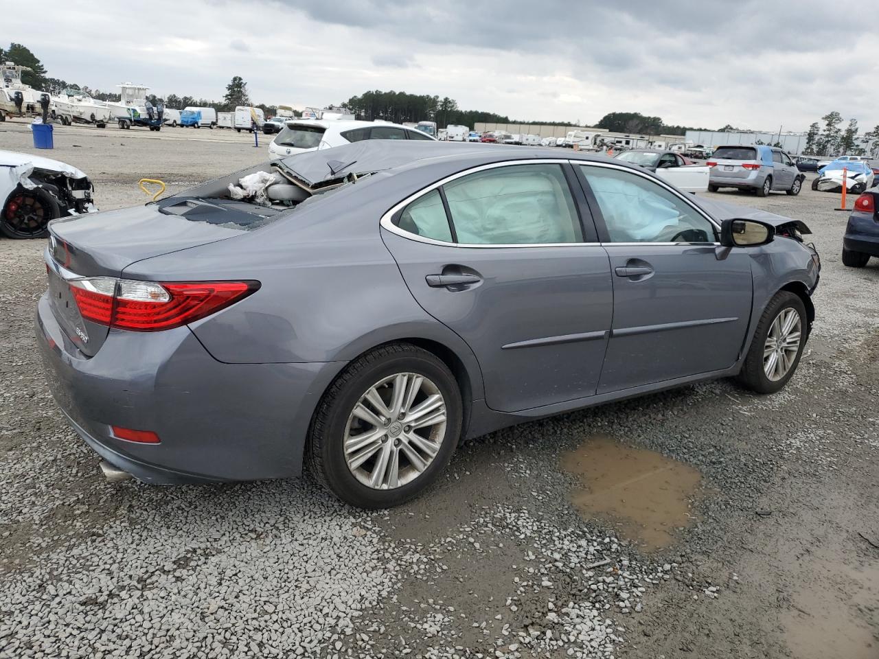 VIN JTHBK1GG8E2110915 2014 LEXUS ES350 no.3