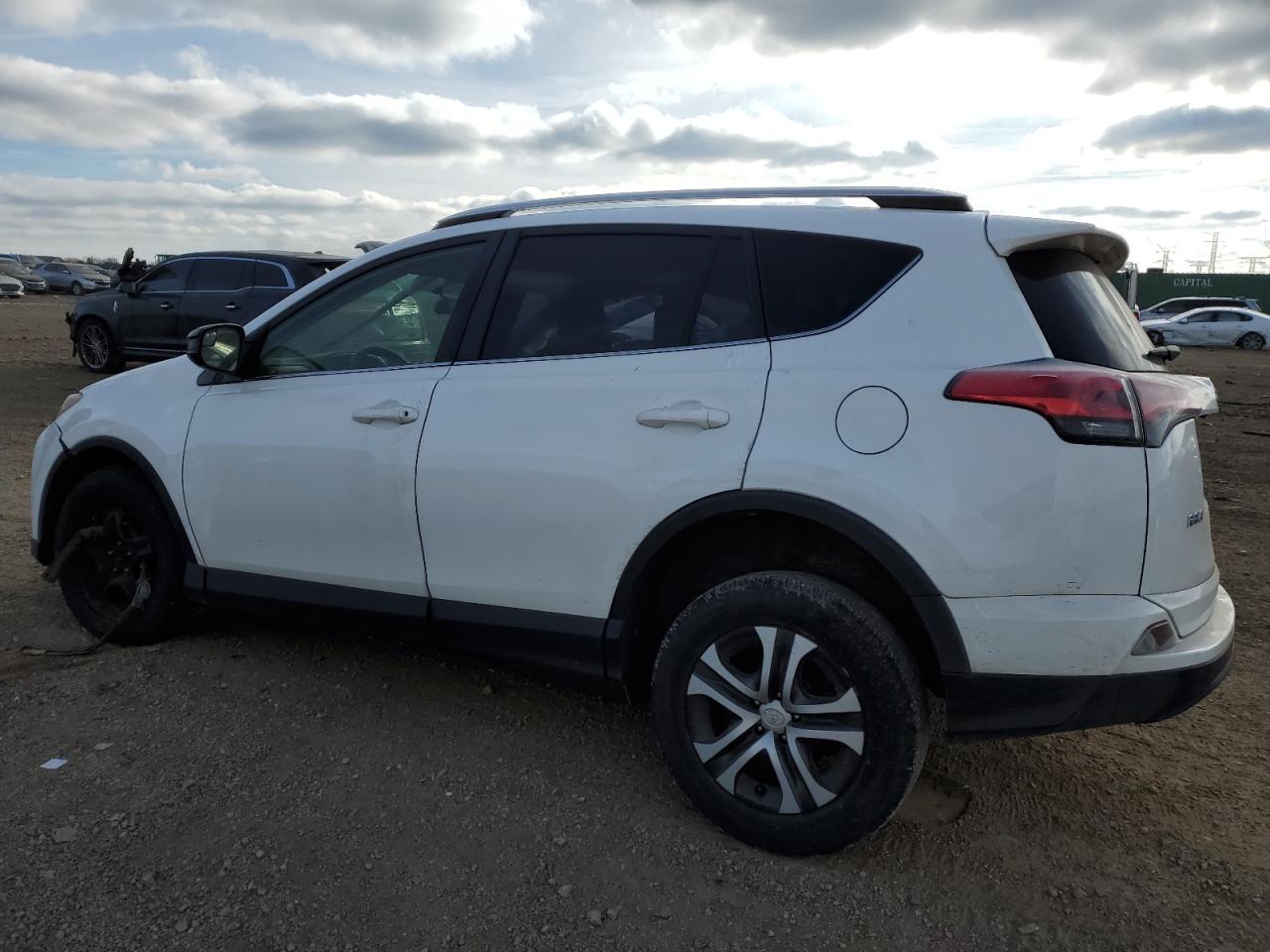 JTMBFREVXGD182096 2016 TOYOTA RAV 4 - Image 2