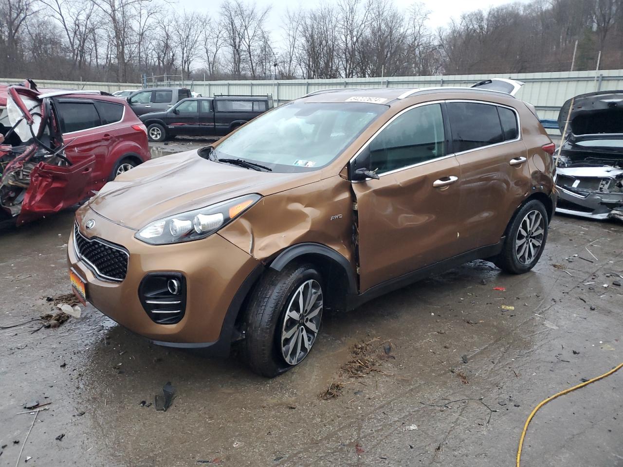 VIN KNDPNCAC4H7225843 2017 KIA SPORTAGE no.1