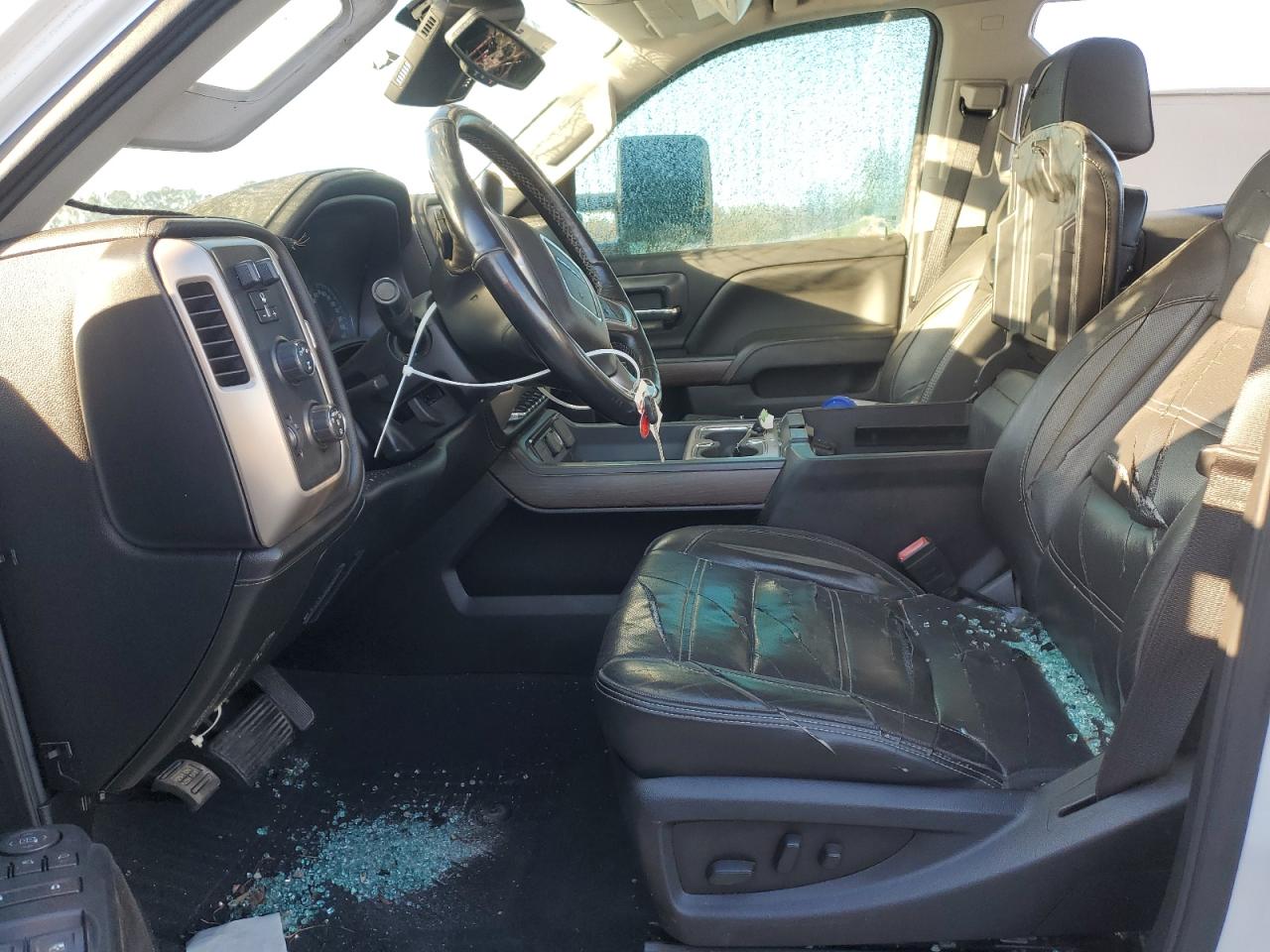2019 GMC Sierra - Image 7