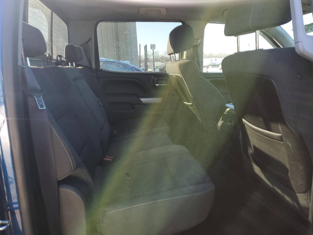 2015 Chevrolet Silverado - Image 10