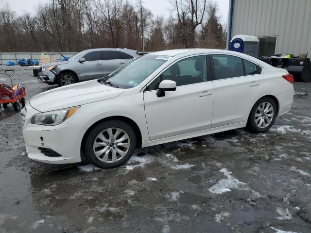  SUBARU LEGACY 2015 Biały