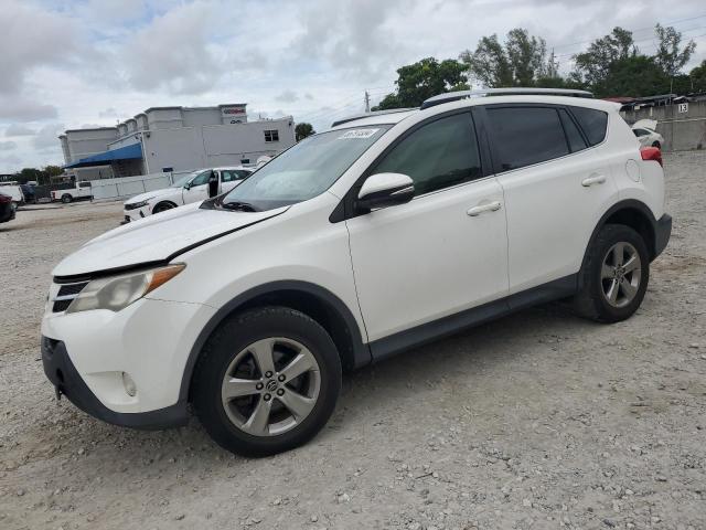  TOYOTA RAV4 2015 White