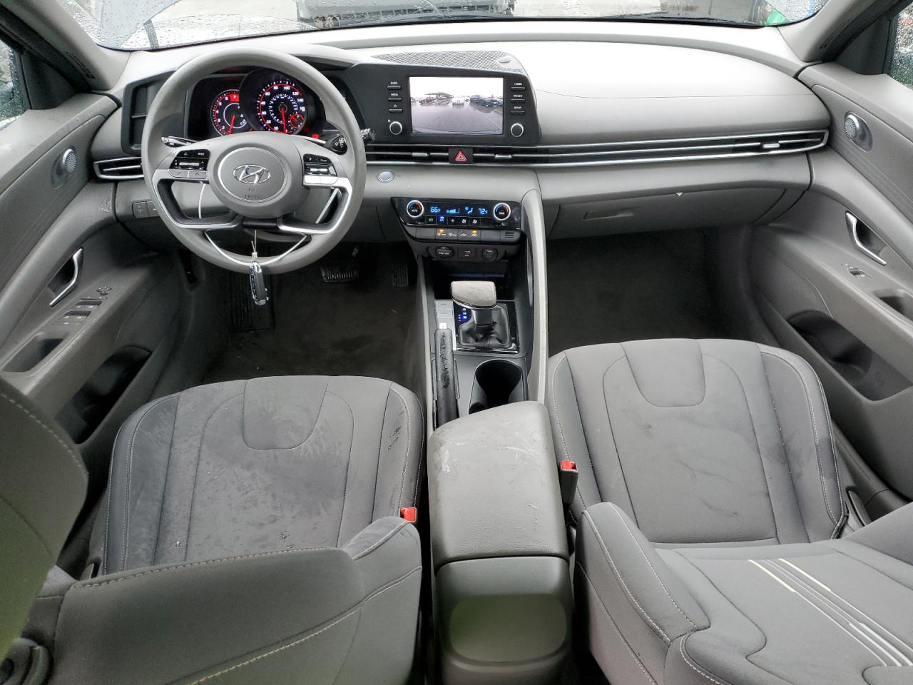 2021 Hyundai Elantra - Image 8