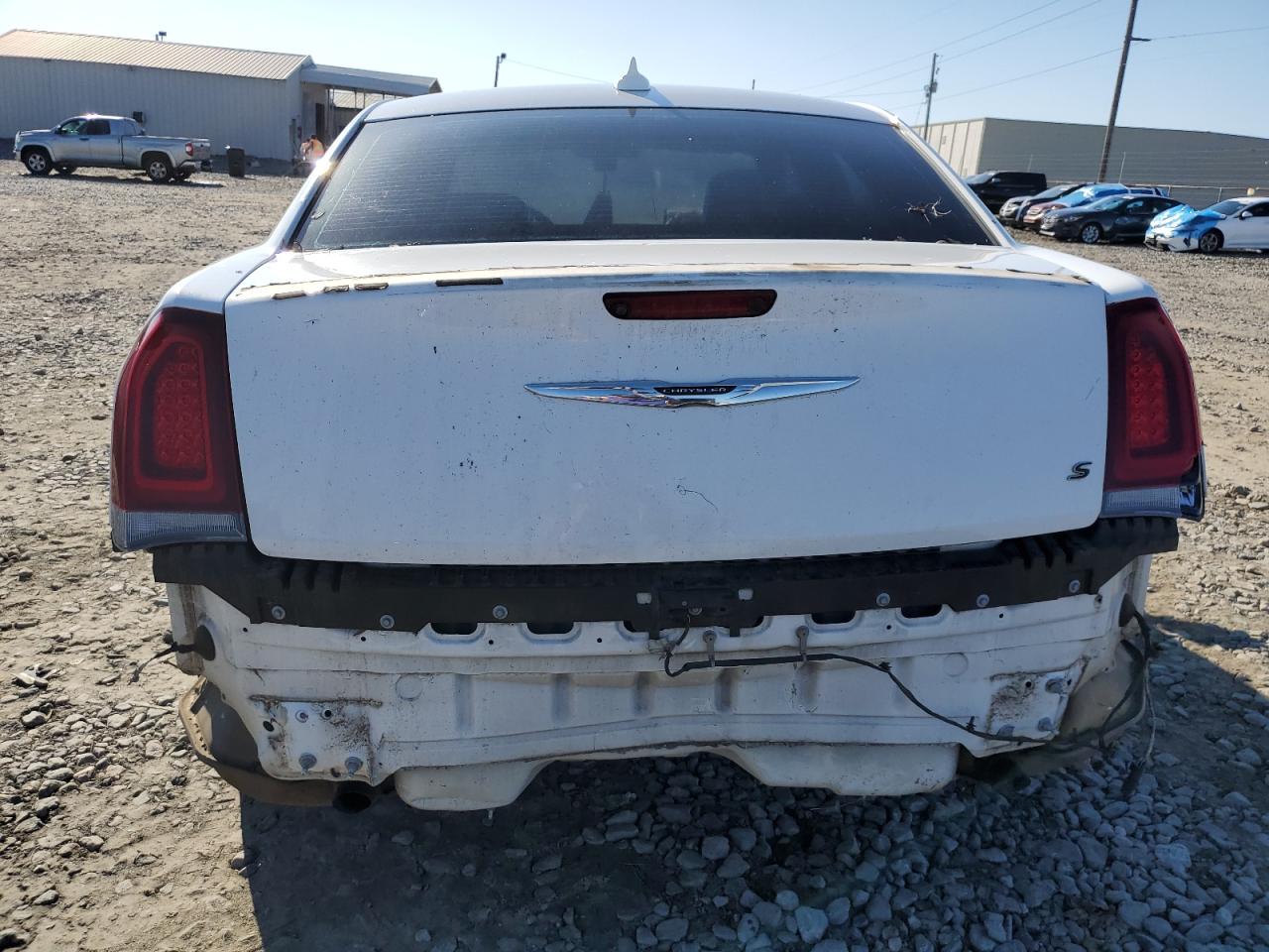 2019 Chrysler 300 - Image 6