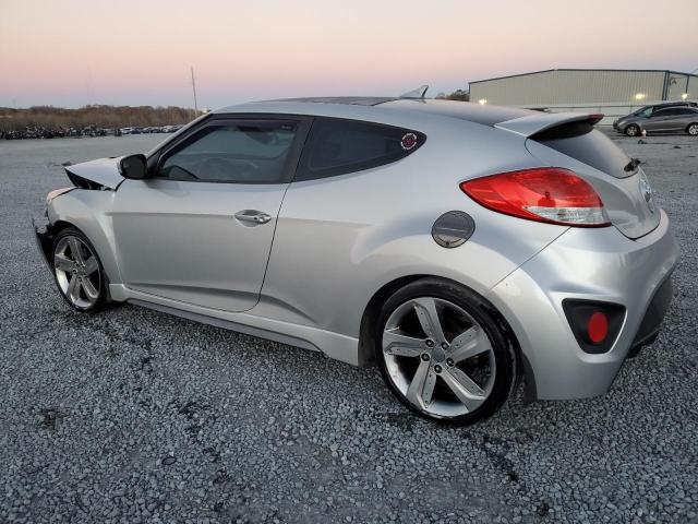  HYUNDAI VELOSTER 2015 Сріблястий