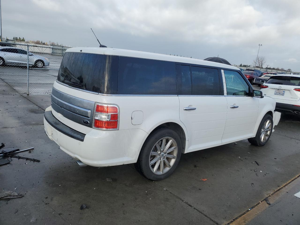 2019 Ford Flex - Image 3