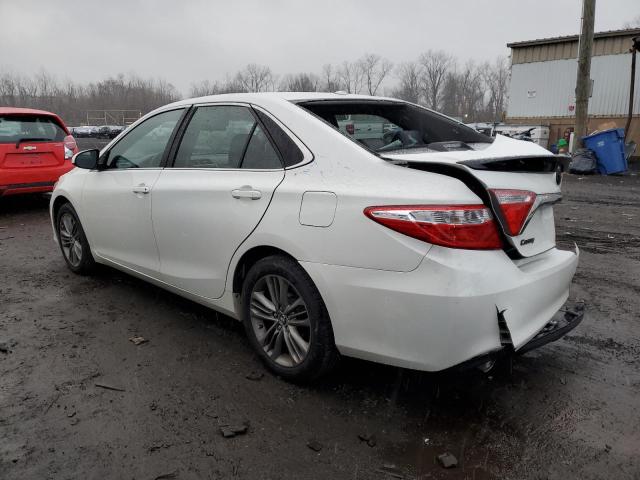  TOYOTA CAMRY 2015 Srebrny