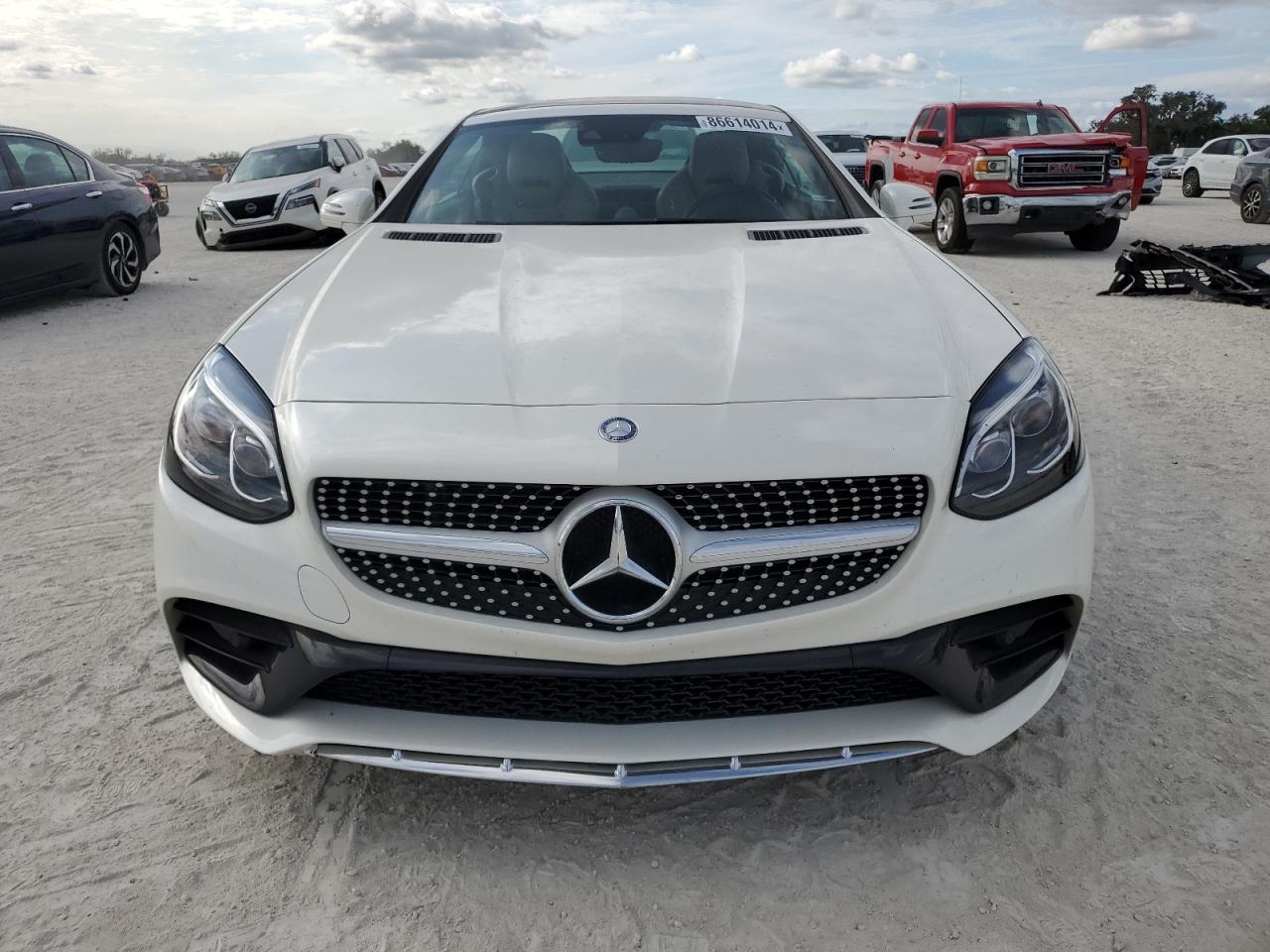 VIN WDDPK3JA7HF138747 2017 MERCEDES-BENZ SLC-CLASS no.5