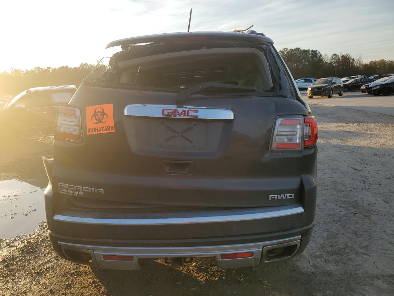 2013 GMC Acadia - Image 6