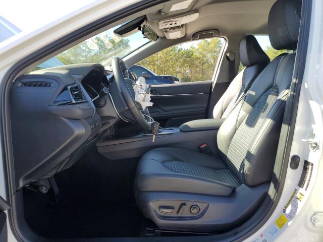 TOYOTA CAMRY 2024 White