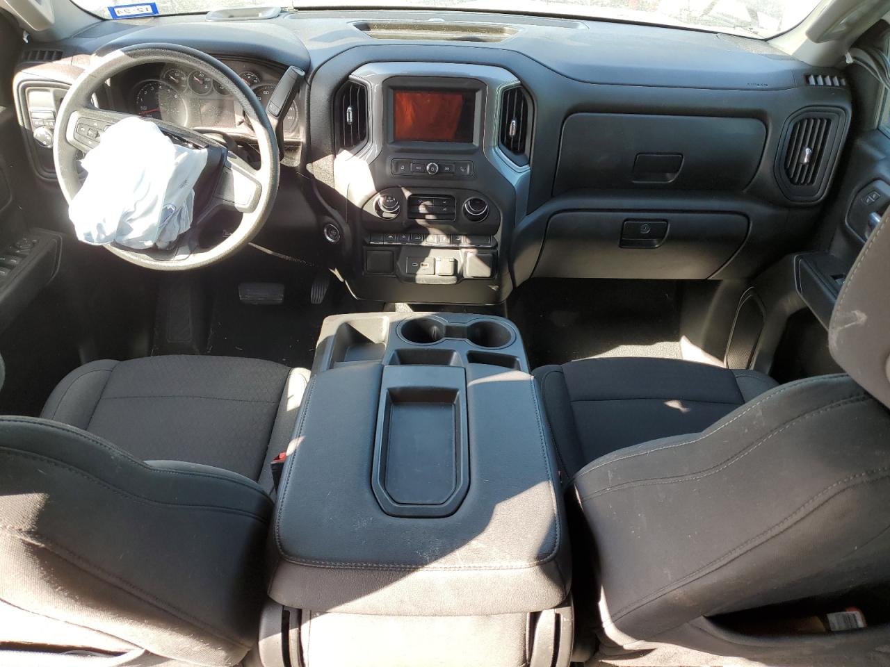 2022 Chevrolet Silverado - Image 8