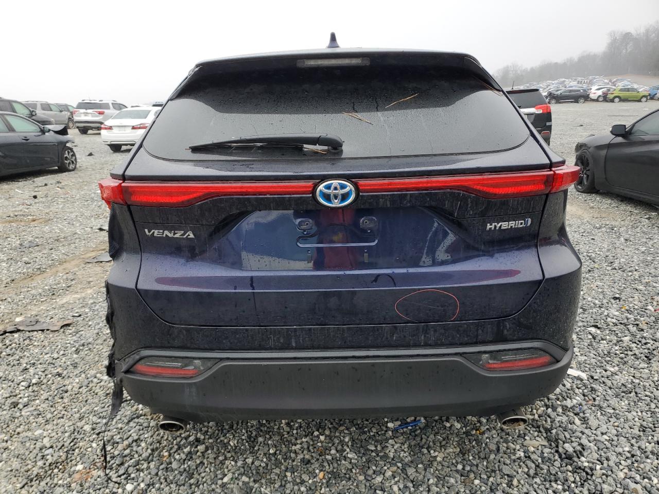 2021 Toyota Venza - Image 6