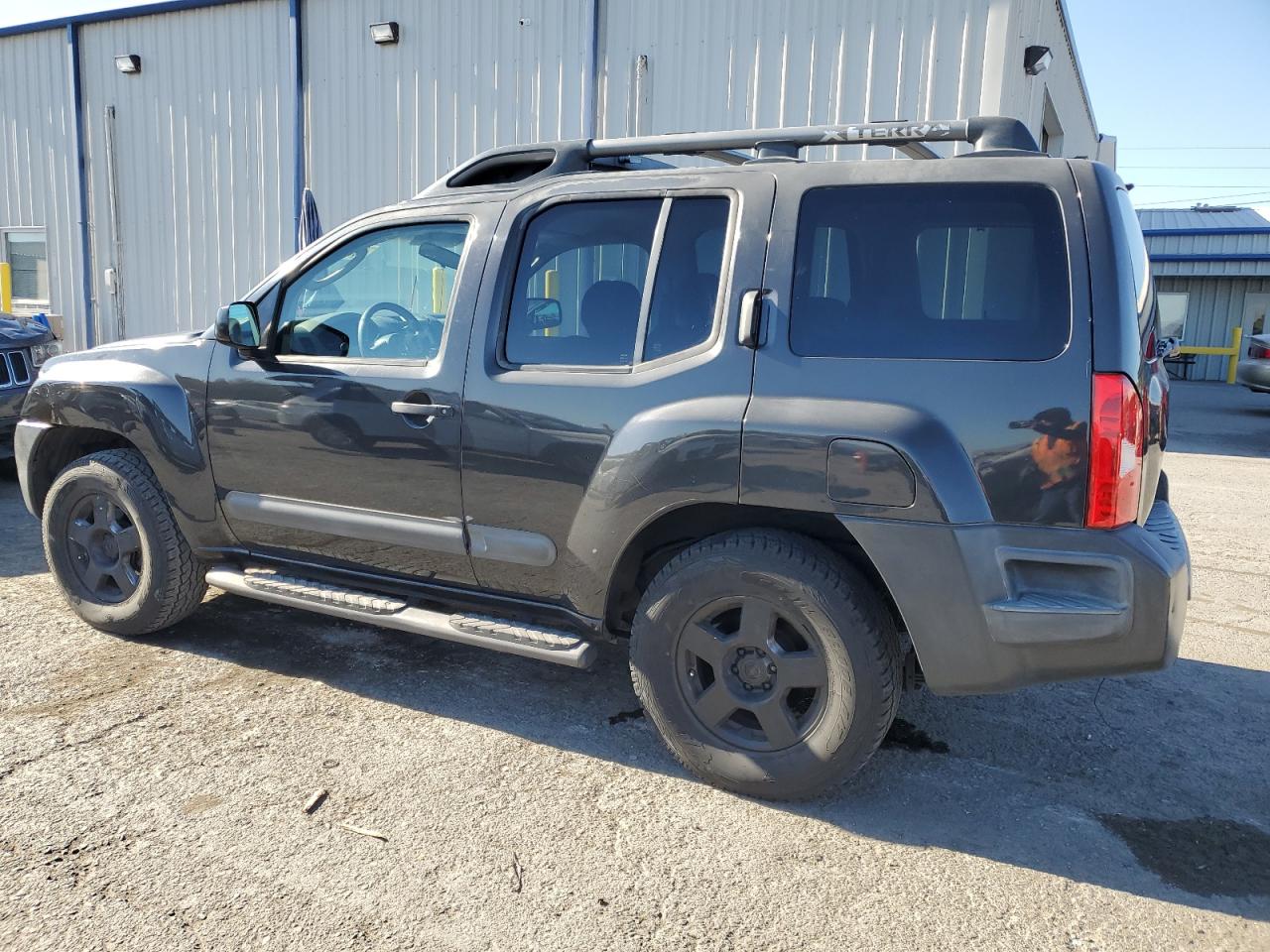 2005 Nissan XTerra - Image 2