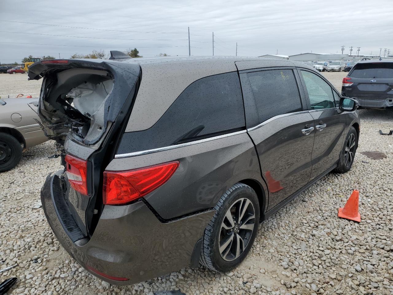 2019 Honda Odyssey - Image 3