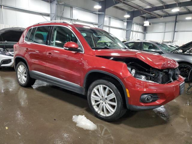  VOLKSWAGEN TIGUAN 2013 Czerwony