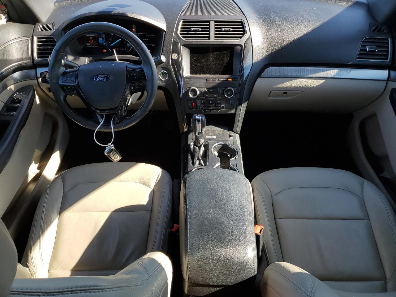 2018 Ford Explorer - Image 8