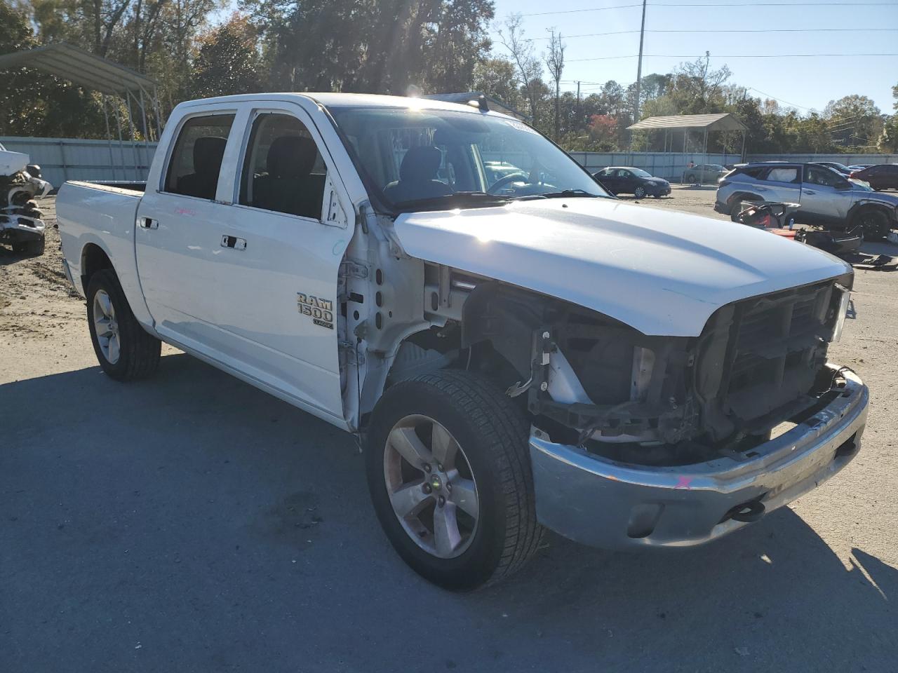2021 RAM 1500 - Image 4