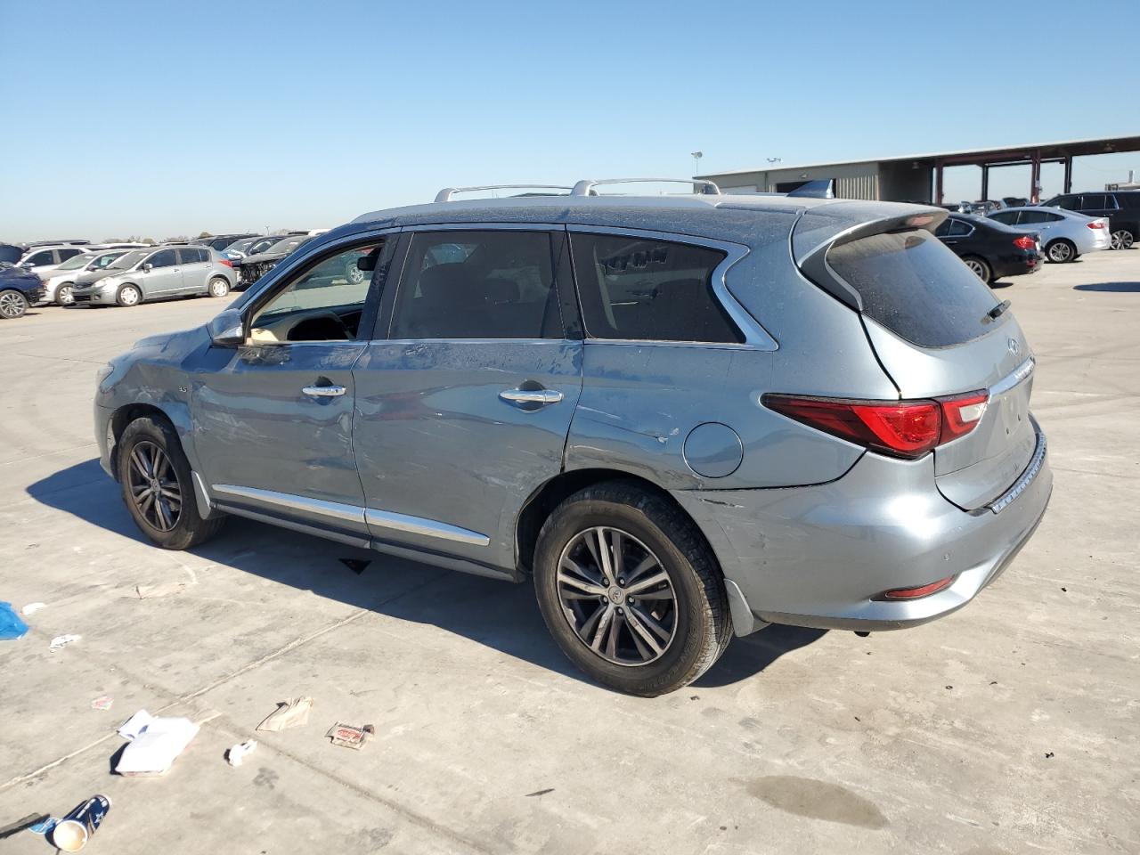 2017 Infiniti QX60 - Image 2
