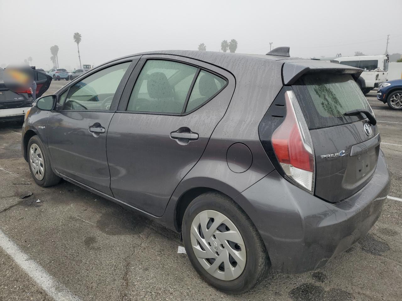 VIN JTDKDTB37G1128620 2016 TOYOTA PRIUS no.2