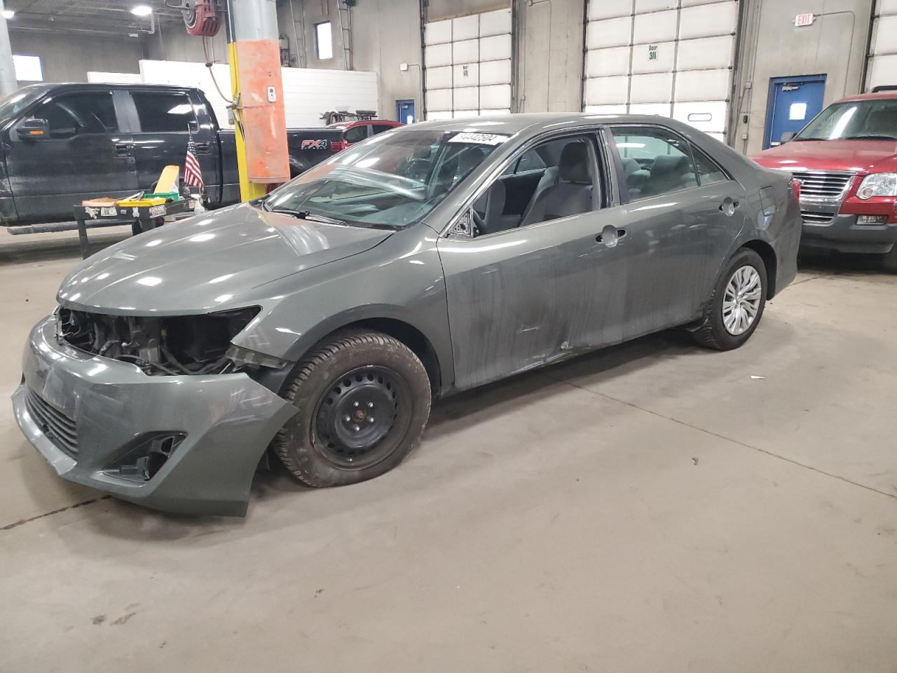 VIN 4T4BF1FK5DR320548 2013 TOYOTA CAMRY no.1