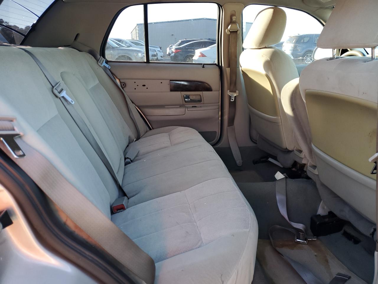 2005 Mercury Grand Marquis - Image 11