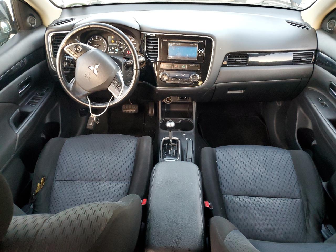 VIN JA4AD3A36EZ004988 2014 MITSUBISHI OUTLANDER no.8