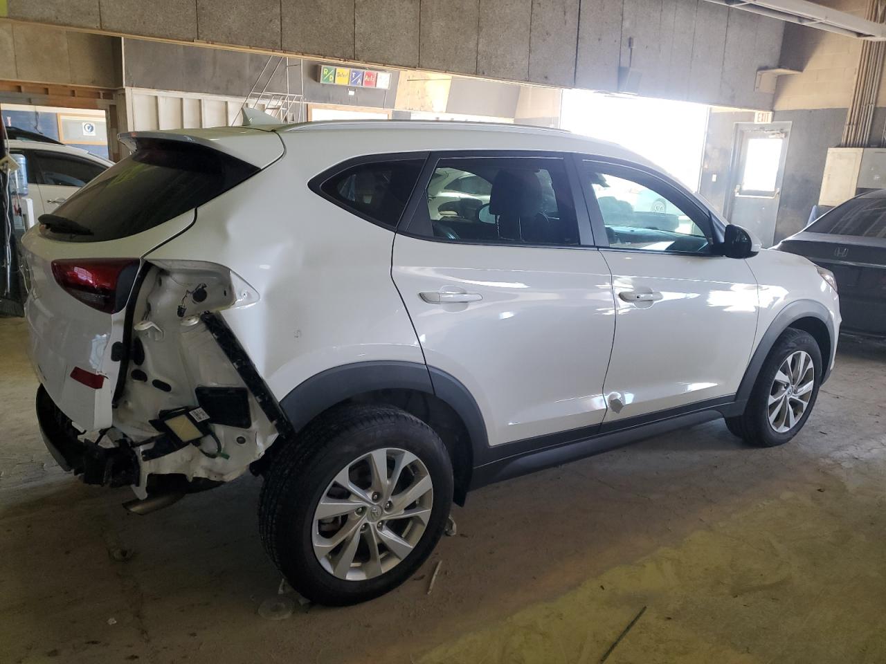 2020 Hyundai Tucson - Image 3