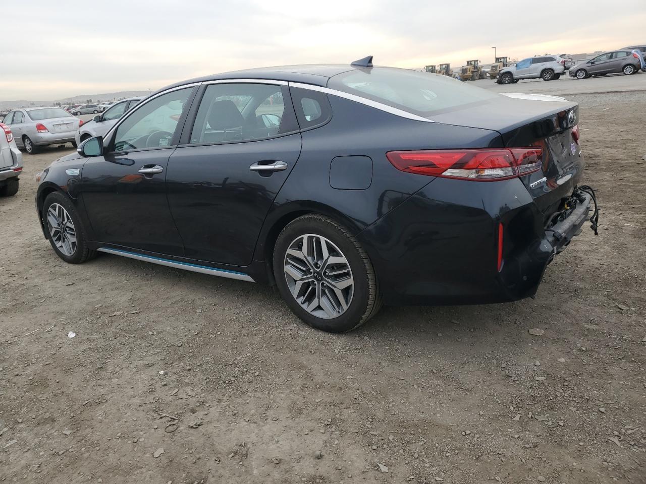 KNAGV4LDXL5036935 2020 KIA OPTIMA - Image 2