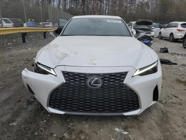  LEXUS IS 2021 Белы