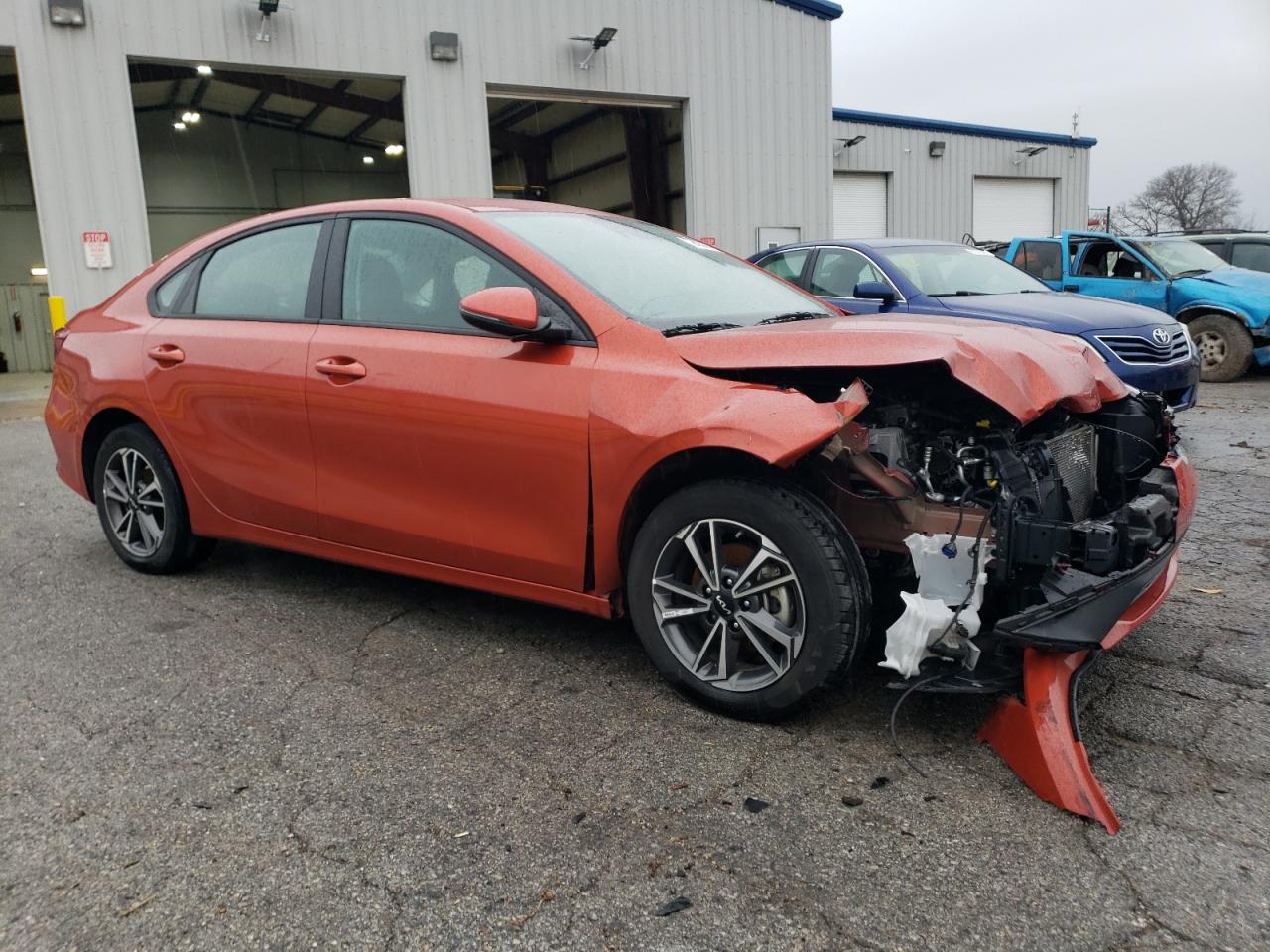 2023 Kia Forte - Image 4