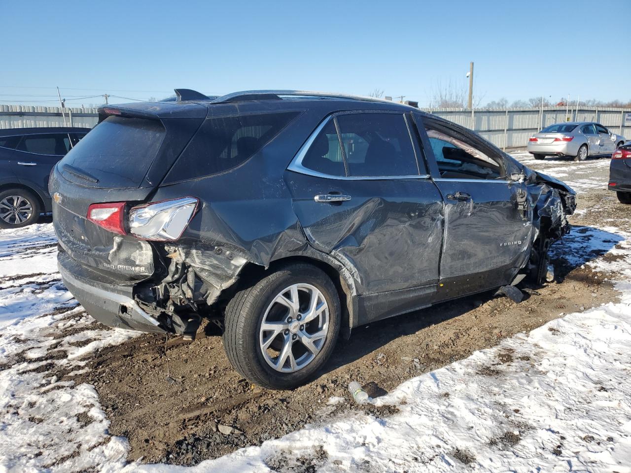 2019 Chevrolet Equinox - Image 3