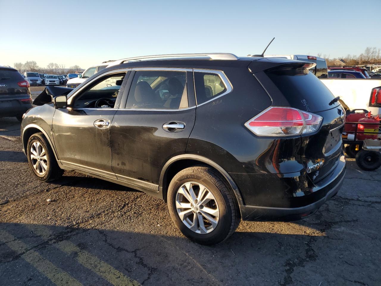 VIN KNMAT2MVXGP731517 2016 NISSAN ROGUE no.2