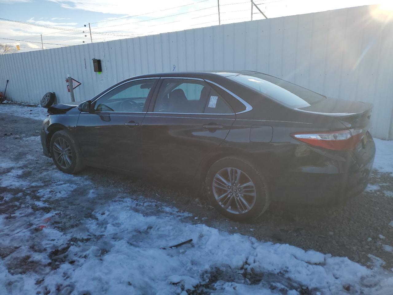 VIN 4T1BF1FK4GU247073 2016 TOYOTA CAMRY no.2