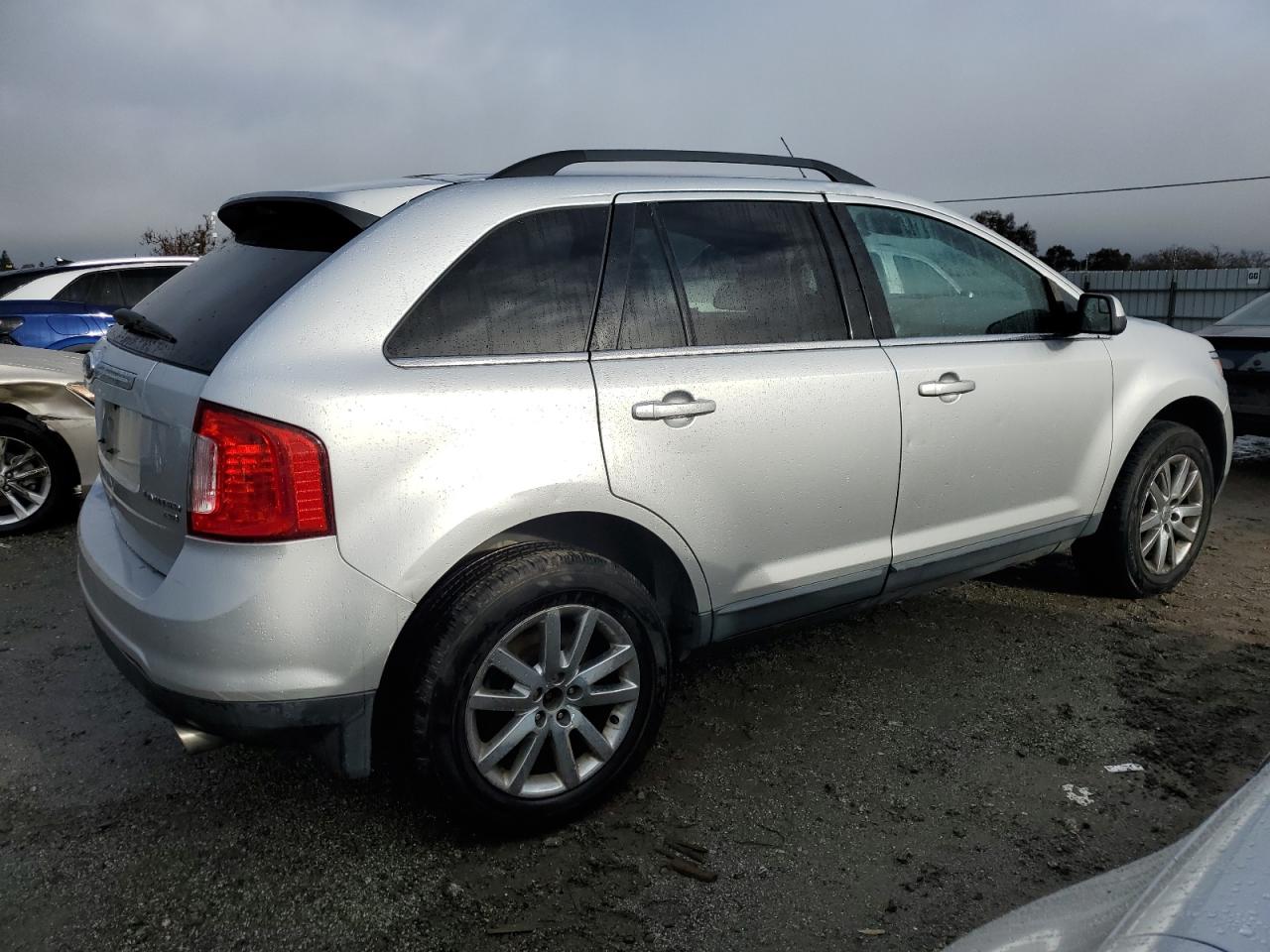 VIN 2FMDK4KC2DBC50625 2013 FORD EDGE no.3