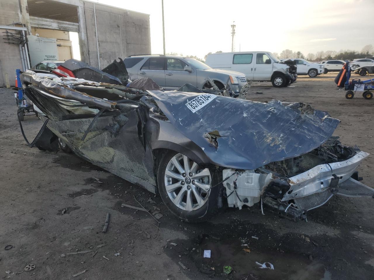 2019 Toyota Camry - Image 4