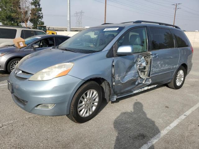 2010 Toyota Sienna Xle