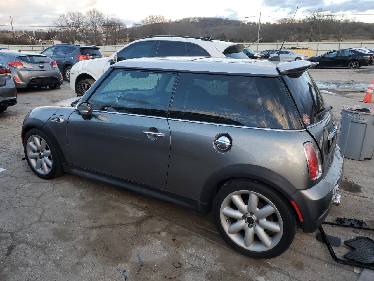2006 MINI Cooper - Image 2