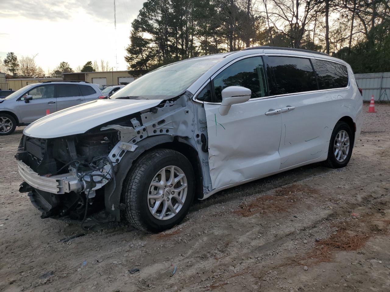 2022 CHRYSLER PACIFICA