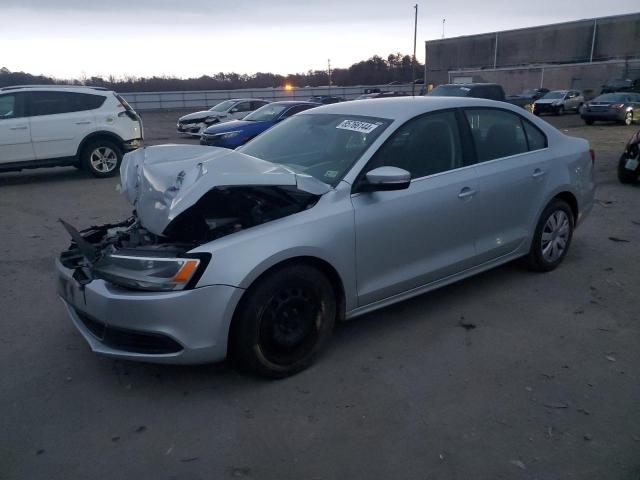  VOLKSWAGEN JETTA 2013 Srebrny