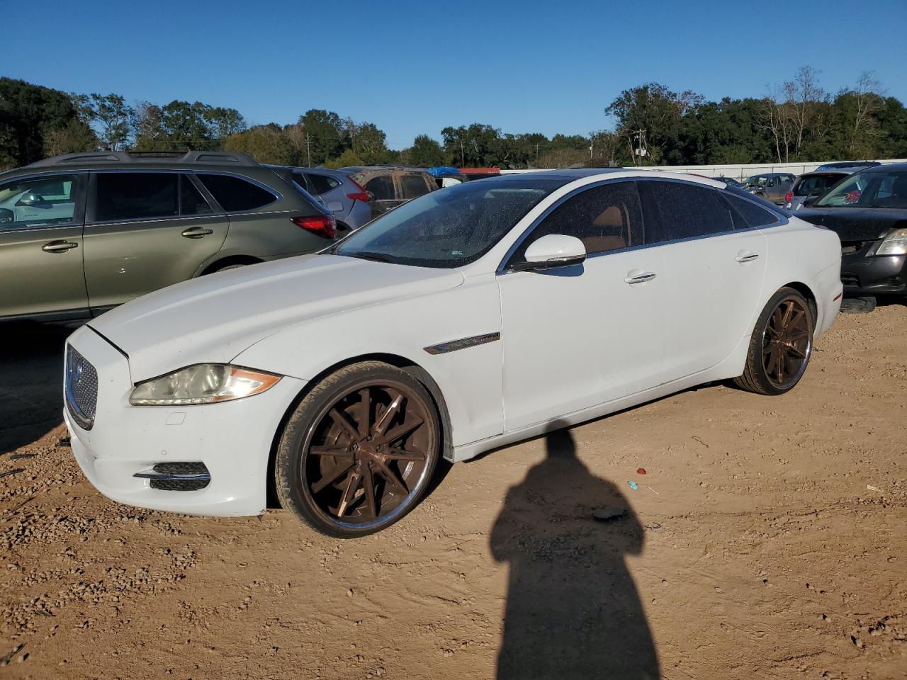 2013 Jaguar XJ - Image 1