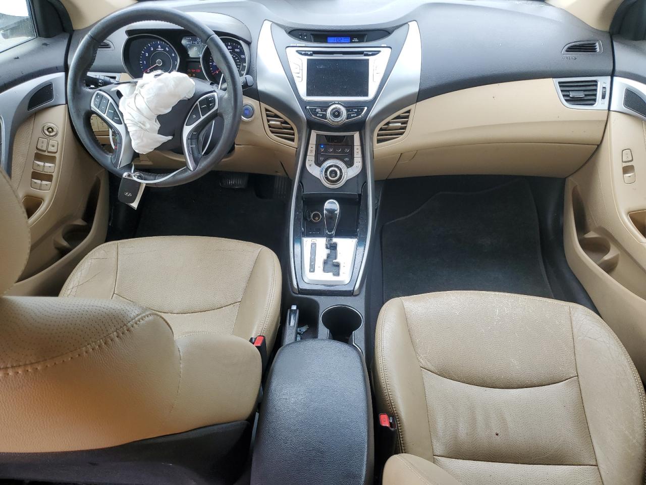 2012 Hyundai Elantra - Image 8