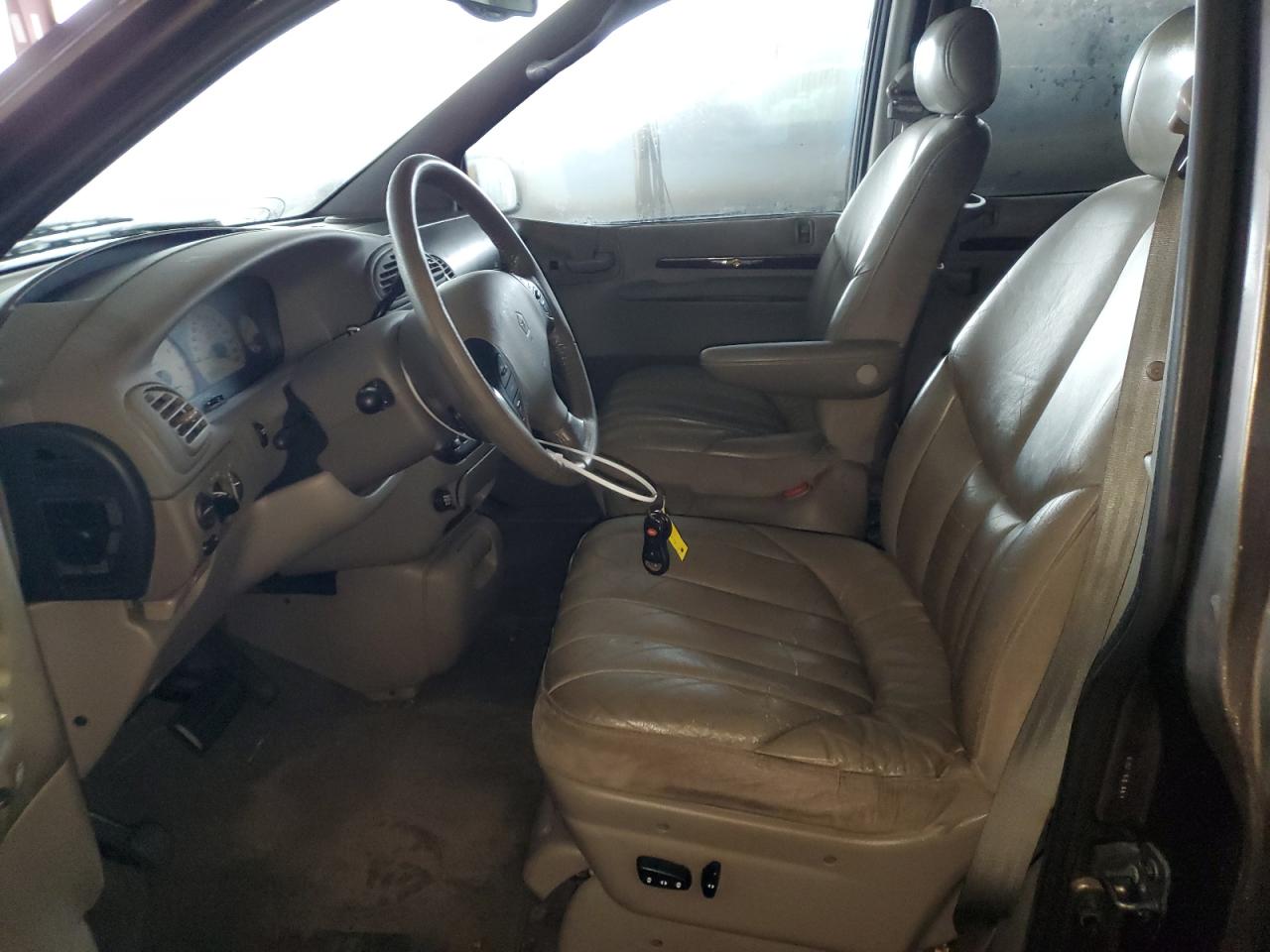 1999 Chrysler Town & Country Limited VIN: 1C4GP64LXXB515295 Lot: 85787844