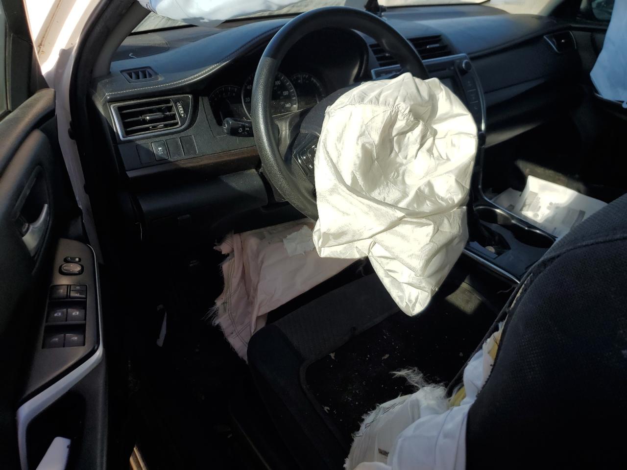 2015 Toyota Camry - Image 8