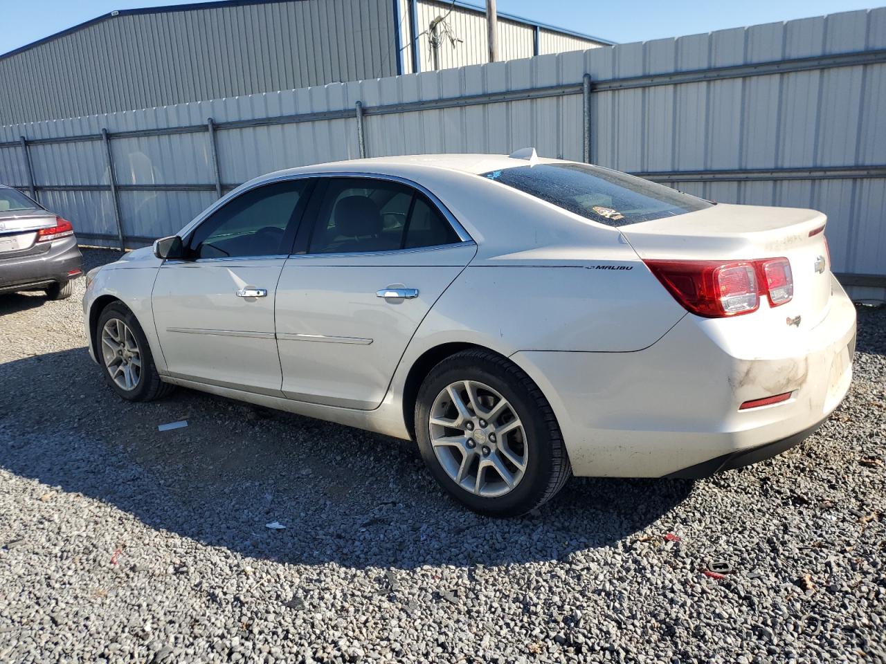 VIN 1G11D5SR8DF188764 2013 CHEVROLET MALIBU no.2