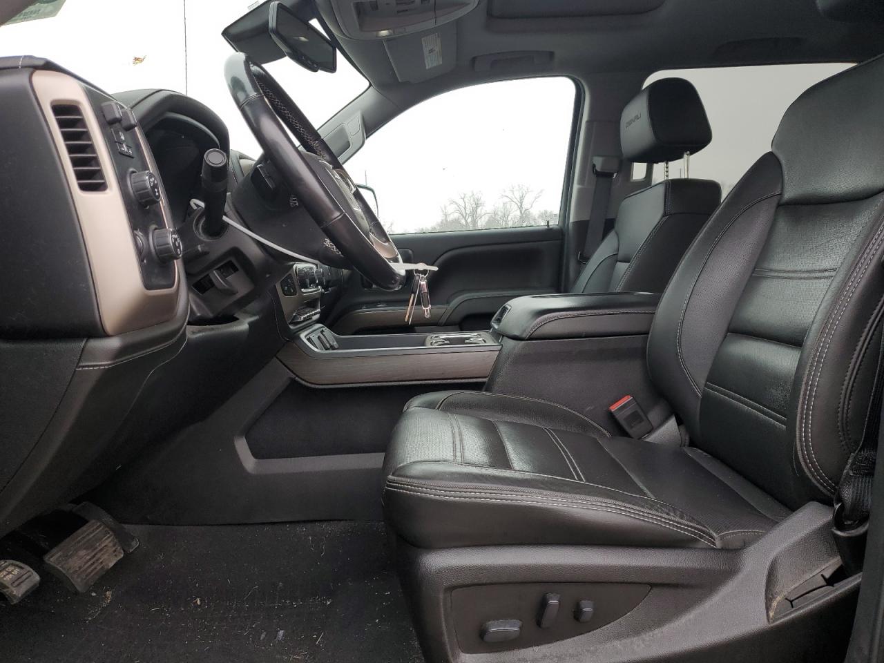 2018 GMC Sierra - Image 7