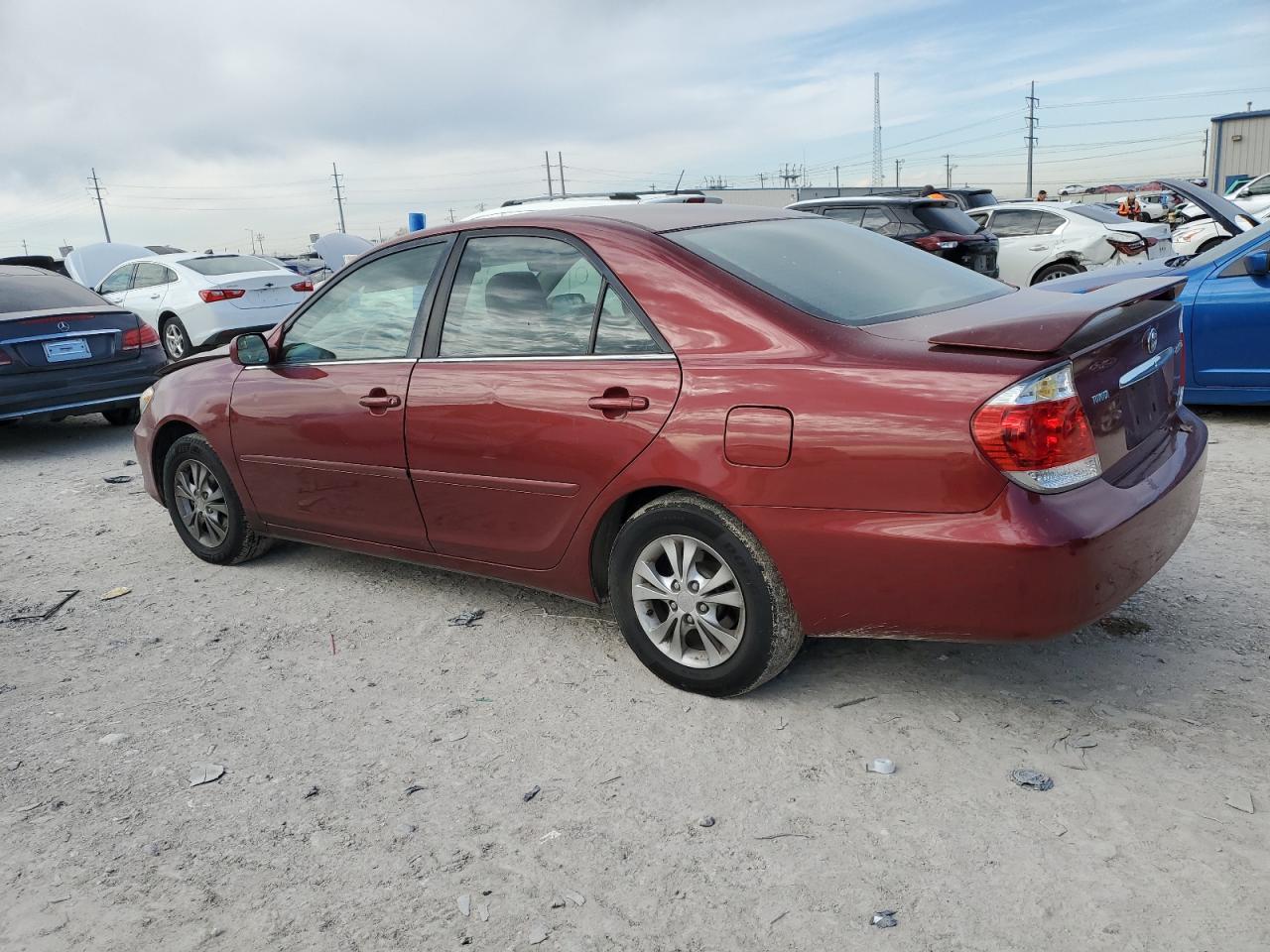 2006 Toyota Camry - Image 2