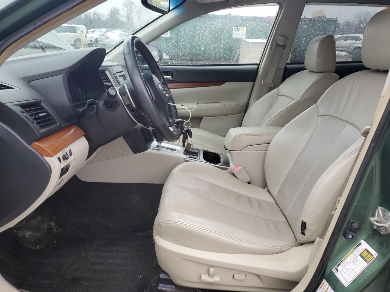 2014 Subaru Outback - Image 7