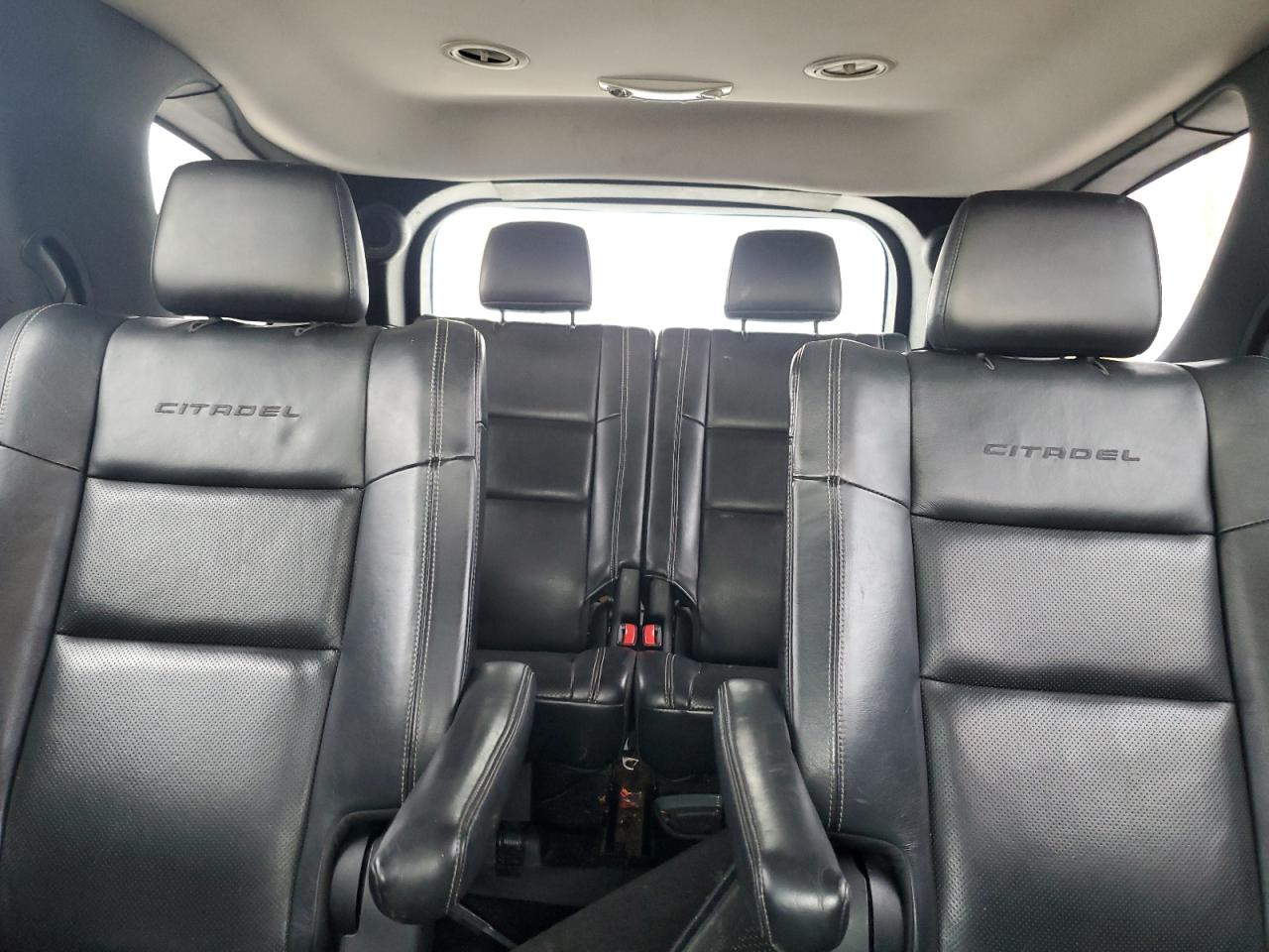 2015 Dodge Durango - Image 10