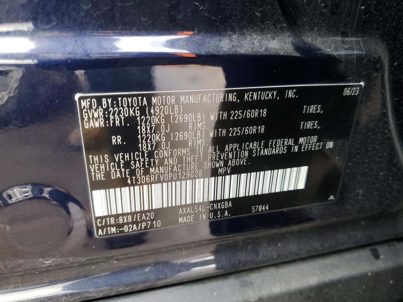 2023 Toyota RAV 4 - Image 12